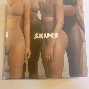 Skims Core Control Thong